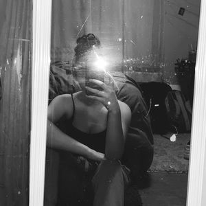 Meet your Posher, Adrianna